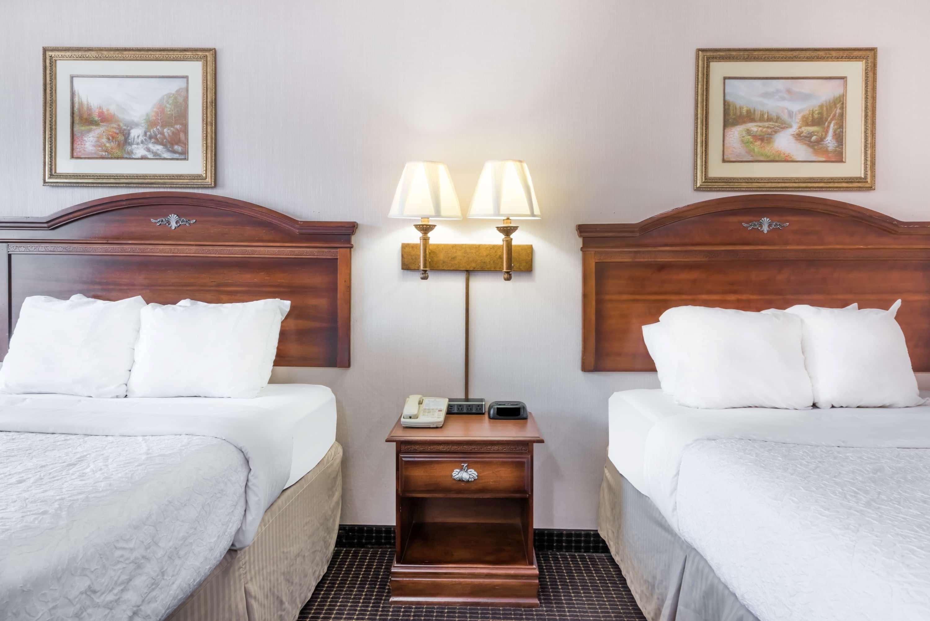 รามาดา บาย วินด์แฮม พอตส์วิลล์/แฟรกวิลล์ Hotel Pottsville ภายนอก รูปภาพ